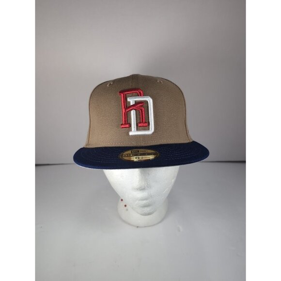 New Era Dominican Republic WBC 59Fifty Fitted Hat Khaki 2-Tone Size 7 1/8 - Picture 2 of 7